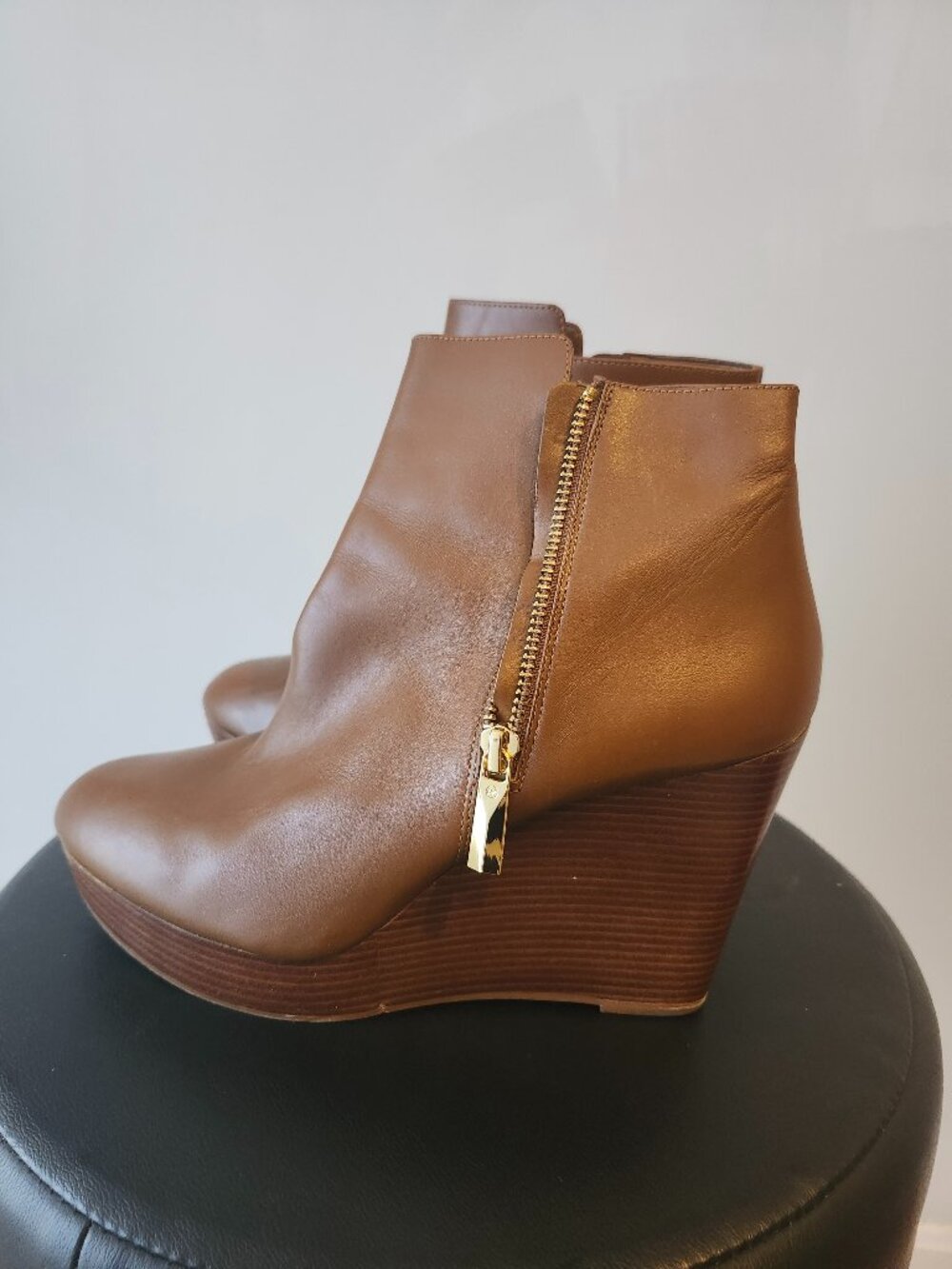 Michael Kors size 9 ankle boots